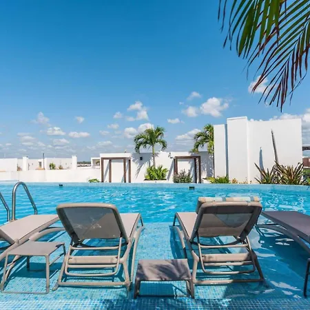 Private Rooftop, 1Br Ph, 2Ba, Sauna, Gym, Pool